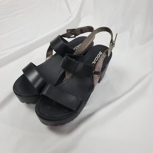 Soda Wedges Black Size: 10